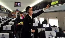 高铁上男嘉宾爆料视频,揭秘高铁上的那些不为人知的故事